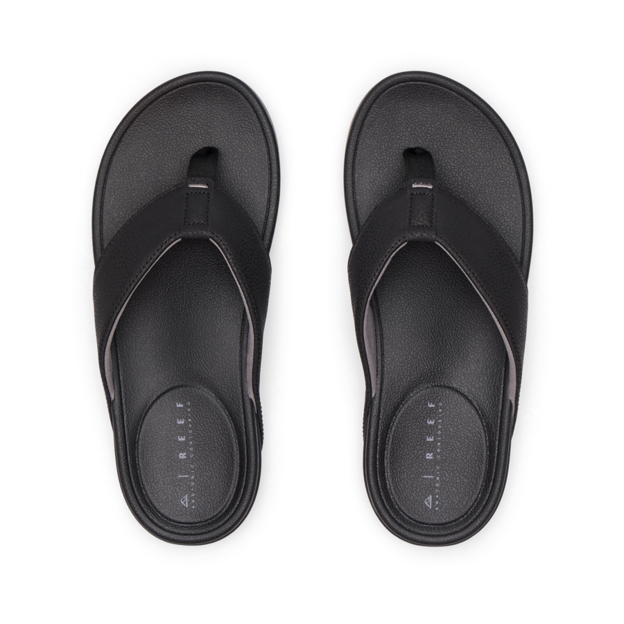 CJ4042_CUSHION_BONZER_BLACK_GUM_T_SHADOW-900x900-c4cc11b-1.png