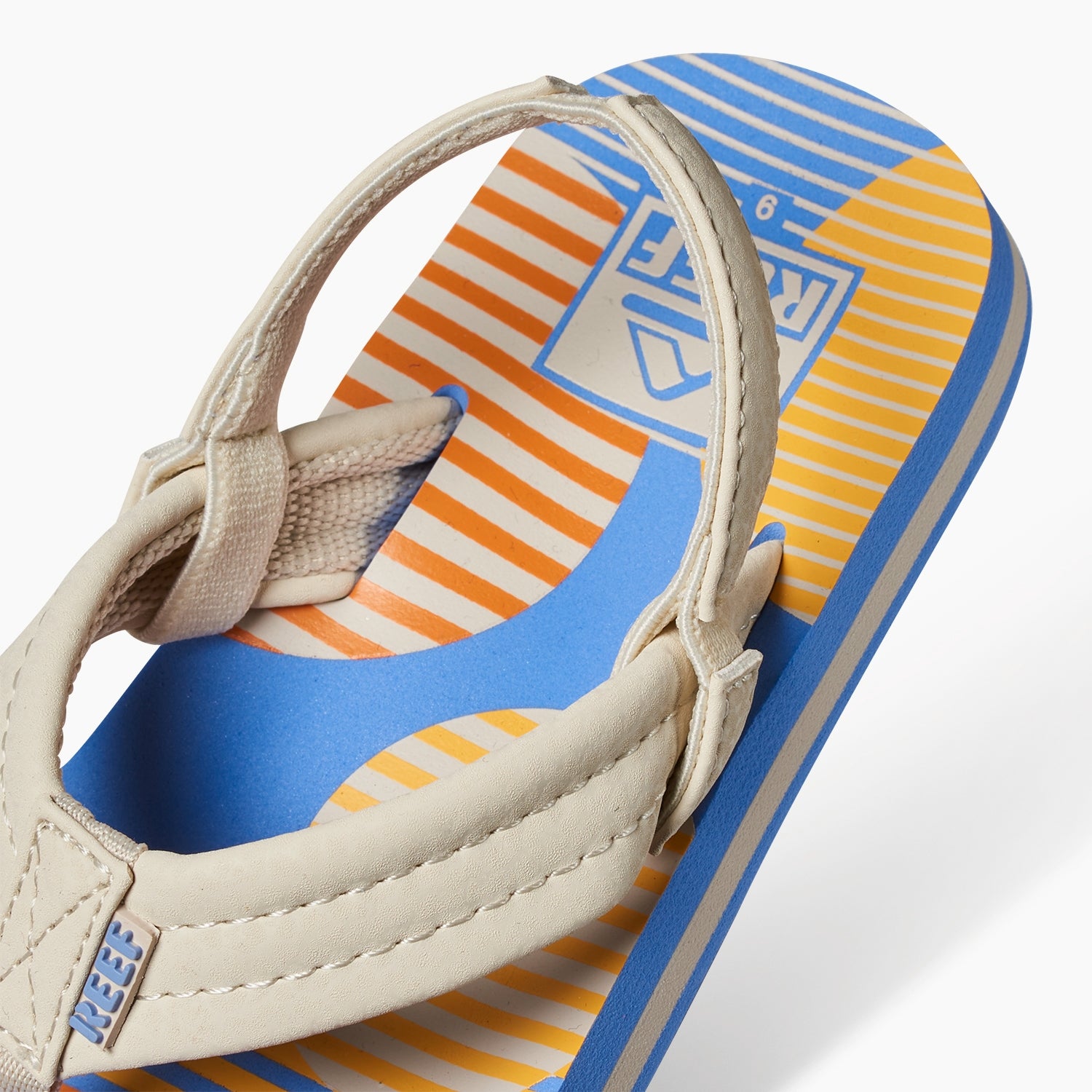 CJ5753_LITTLEAHI_VINTAGECIRCLESTRIPE_DTL2.jpg