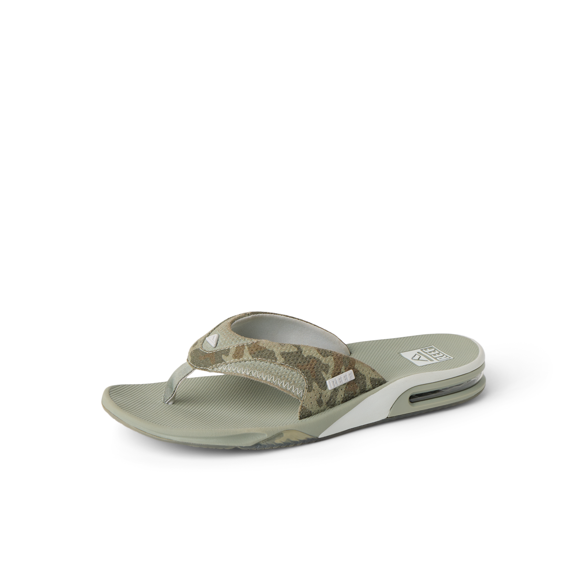 CJ6656_FANNING_CAMO_LS_SHADOW.png