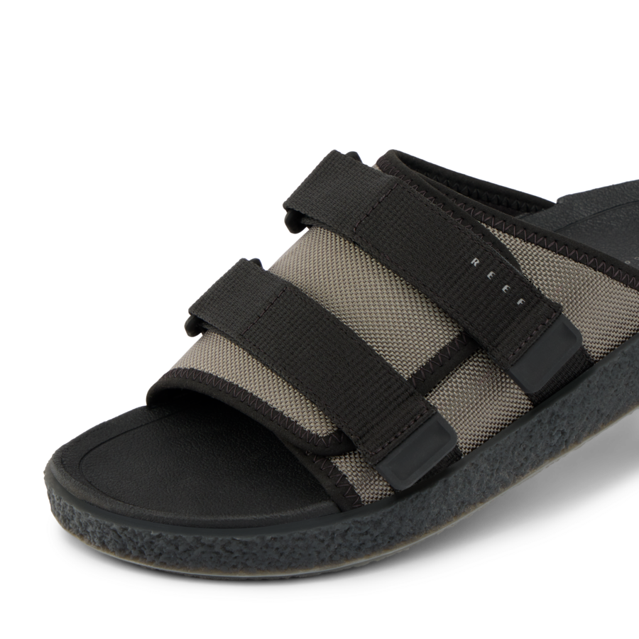 CJ6723_SHORELEAVE_OLIVE_BLACK_DTL1_shadow-900x900-c4cc11b.png