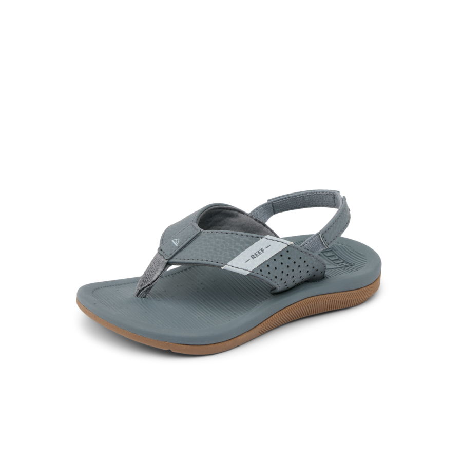 CJ6782_LITTLE_SANTA_ANA_GREY_LS_shadow-900x900-c4cc11b.png