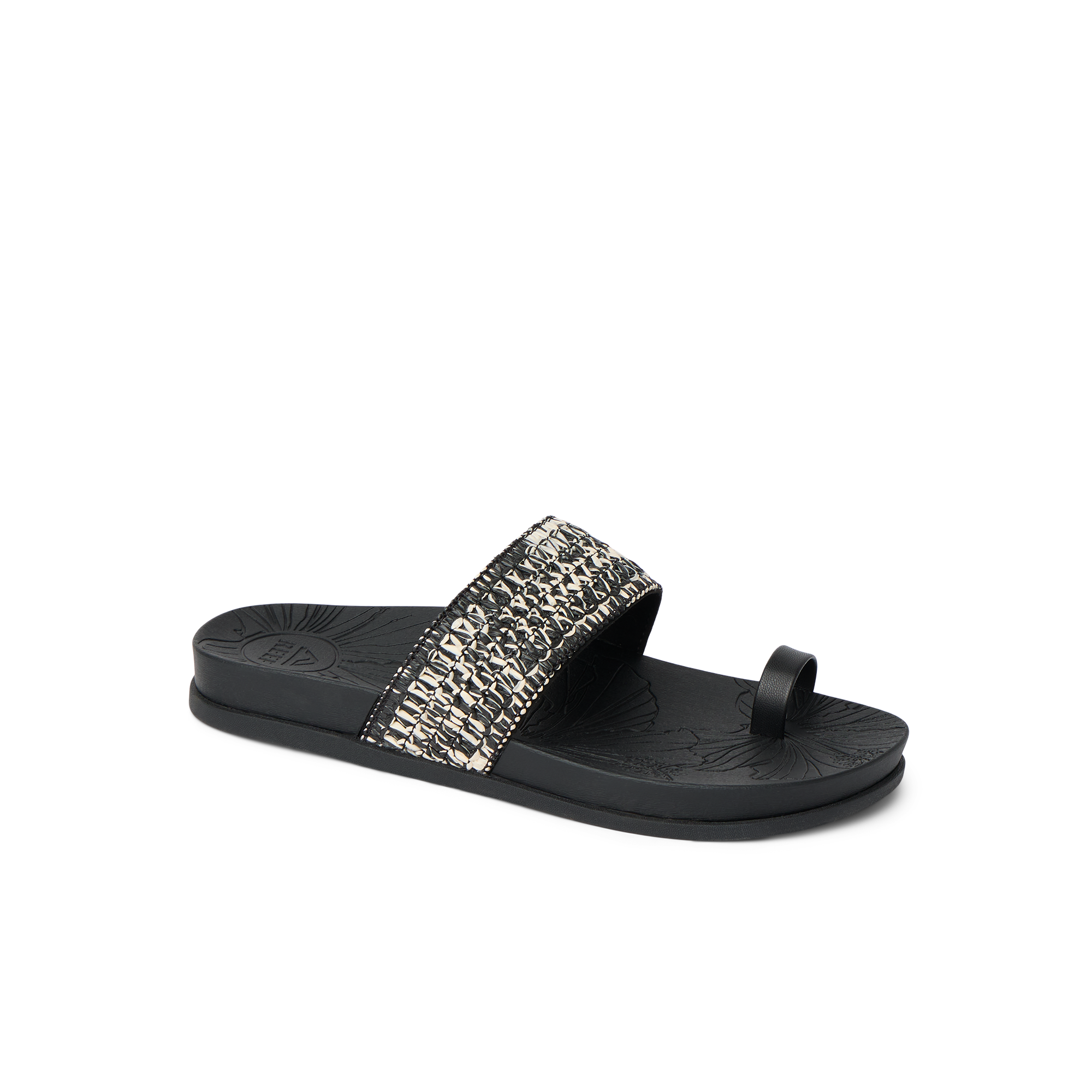 CJ7500_FLORA_CRUZ_BLACK_FORAL_MAIN_SHADOW.png