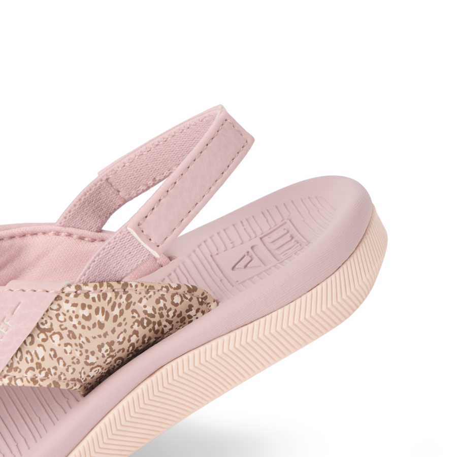 CJ8041_LITTLES_SANTA_ANA_PALE_MAUVE_DTL2_SHADOW-900x900-c4cc11b.png