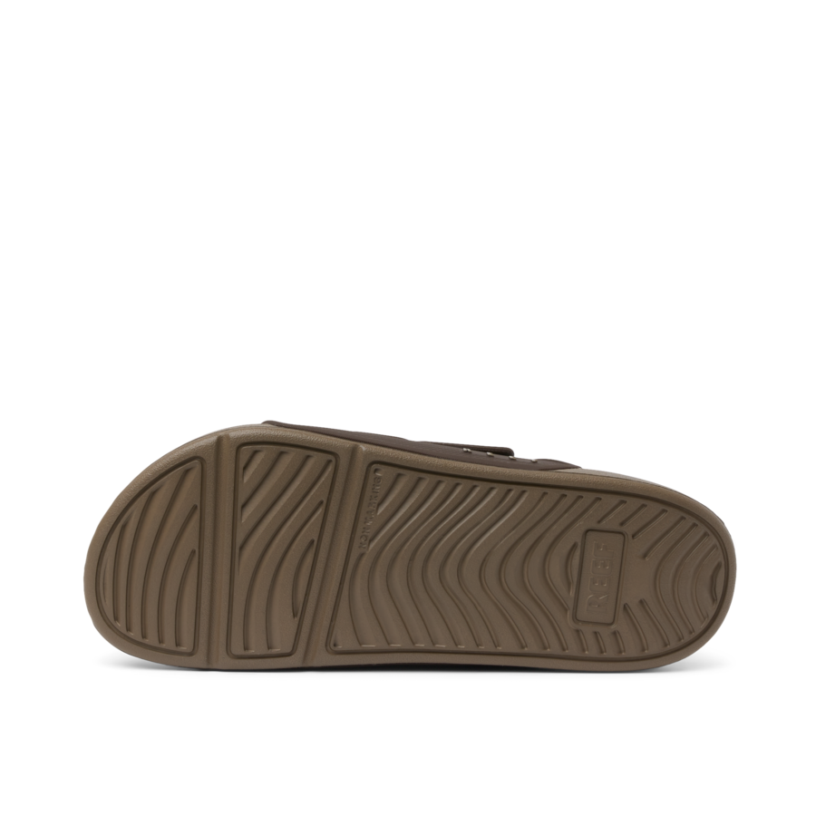 CJ8468_OASIS_ADAPT_BROWN_TAN_O_SHADOW-900x900-c4cc11b.png