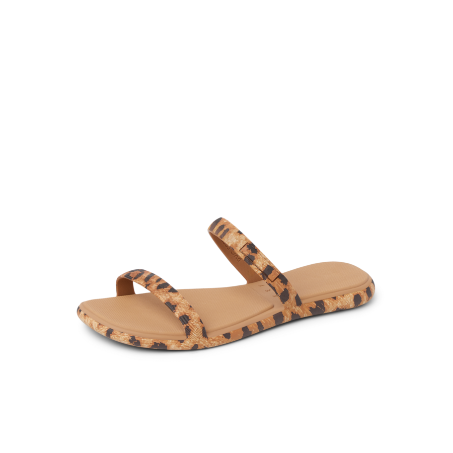PENDING_WATERWILLOWMARINA_LEOPARD_LS_SHADOW-900x900-c4cc11b-1.png