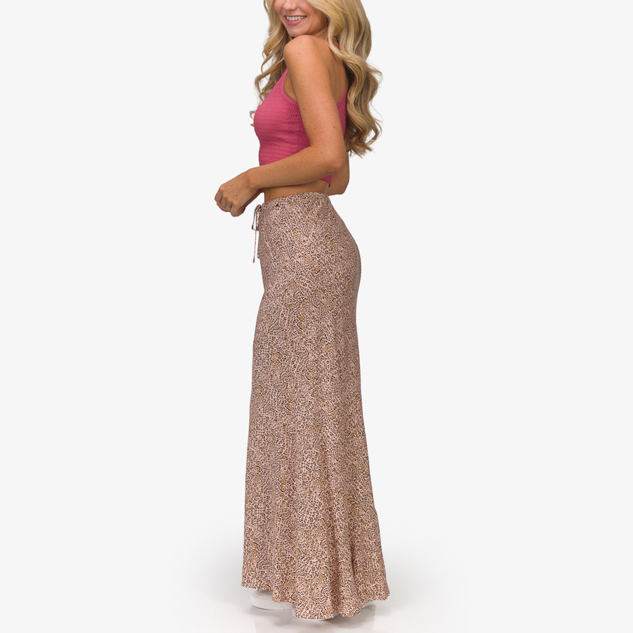 SandySkirtCameoRoseAnimal3FWWK1024CAMRS4570-Edit-Edit.jpg